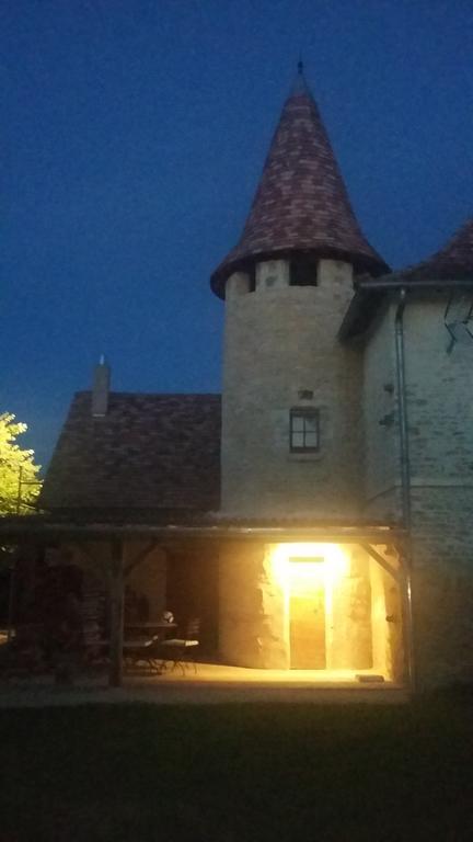 Le Relais Du Haras Hotel Champagne-Saint-Hilaire Exterior photo