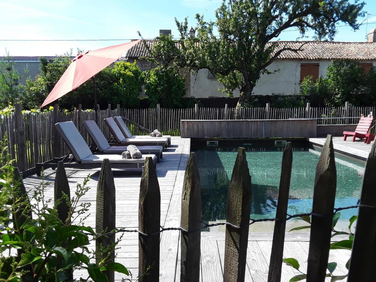 Le Relais Du Haras Hotel Champagne-Saint-Hilaire Exterior photo
